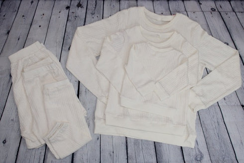 "Staying in" Knitted Mommy & Me Set