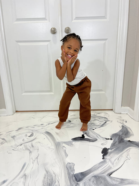 Mommy & Me Fleece Lined Joggers | Chocolate